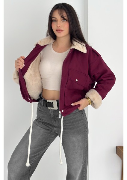 Kadın Peluş Detaylı Fermuarlı Mont – Sıcak & Şehirli Stil