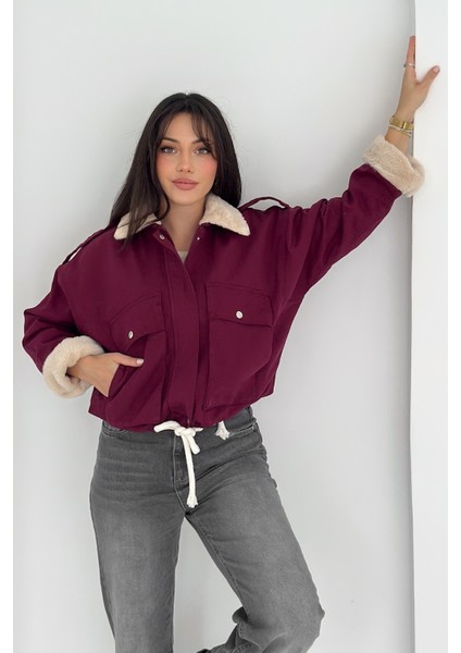 Kadın Peluş Detaylı Fermuarlı Mont – Sıcak & Şehirli Stil