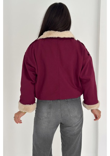 Kadın Peluş Detaylı Fermuarlı Mont – Sıcak & Şehirli Stil