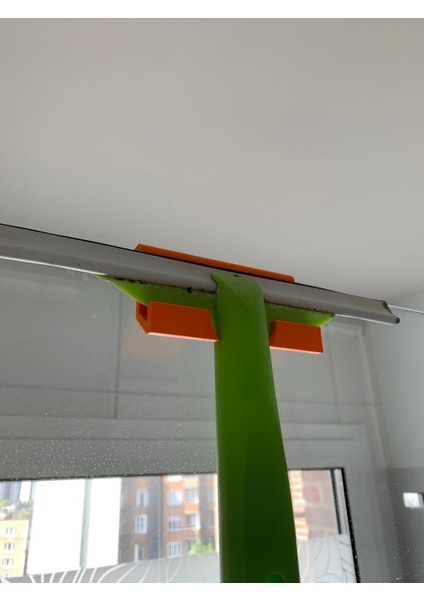 ESTV3D Silecek Tutucu T3638081, Beyaz, Kaliteli ve Güvenilir Yedek Parça