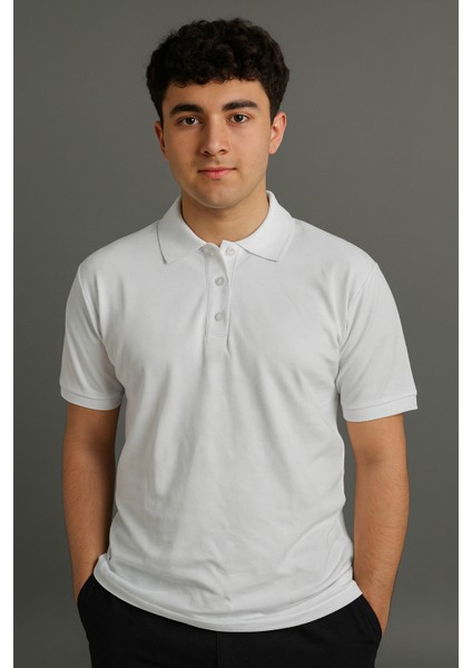 Polo Yaka Beyaz Tişört fırsatları