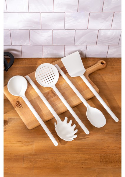 Beyaz Fiesta 5 Parça Servis Seti Şık ve Kullanışlı Ev Aksesuarı