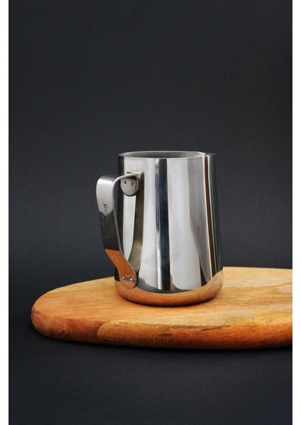 Paslanmaz Çelik 700 ml Kahve Süt Köpürtme Potu, Dayanıklı ve Şık Tasarım fiyatları