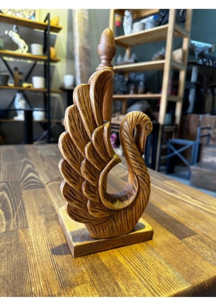 Yeşil Ahşap Kuğu Desenli Peçetelik ve Rulo Havluluk modelleri