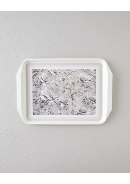 Krem Renkli, Kaydırmaz, Dayanıklı Pp Tepsi 39X30 Cm, Şık ve Kullanışlı Tasarım