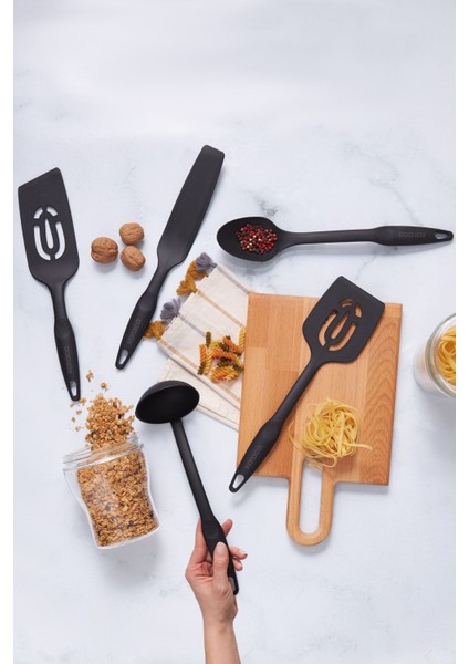 5 Parça Siyah Servis ve Hazırlık Seti, Şık ve Kullanışlı Mutfak Gereçleri modelleri