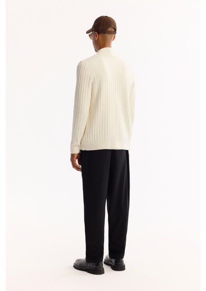 Erkek Ekru Şal Yaka Düğmeli Soft Touch Çizgili Regular Fit Hırka A52Y5042 fırsatları