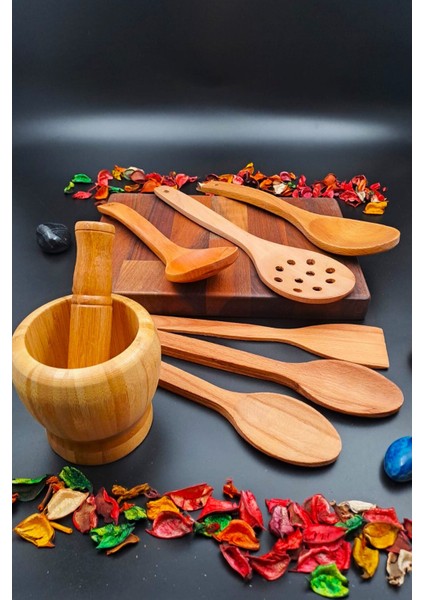 El Işçiliği 8'li Doğal Ahşap Mutfak Seti, Servis ve Pişirme Araçları indirimleri