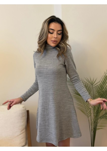 Kadın Uzun Kollu Balıkçı Yaka Salaş Kusa Akrilik Elbise