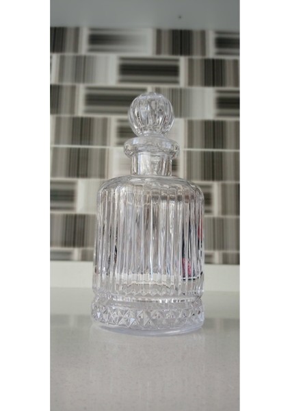 Turuncu Cam Karaf, Şişe, Su ve Meşrubat Için Şık ve Şeffaf Tasarım