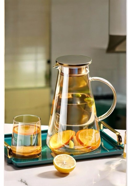 Şık Borosilikat Cam Sürahi, Metal Kapak, 1900 Ml, Zarif ve Dayanıklı Tasarım