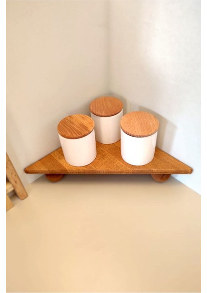 Ahşap Üçgen Köşe Organizeri, Sunumluk ve Dekorasyon Için Şık Tasarım