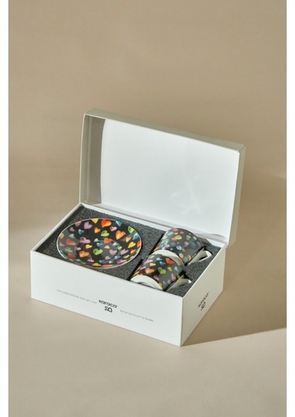 Iki Kişilik Yuvarlak ve Kalp Desenli 80 ml Kahve Fincanı Siyah indirimleri