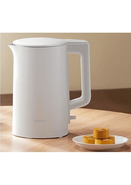 Beyaz 2 Litre Elektrikli Sıcak Su Isıtıcı, Pratik ve Kullanışlı Tasarım