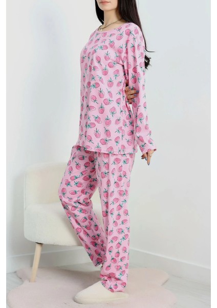 Çilek Desenli Pembe Pijama Takımı