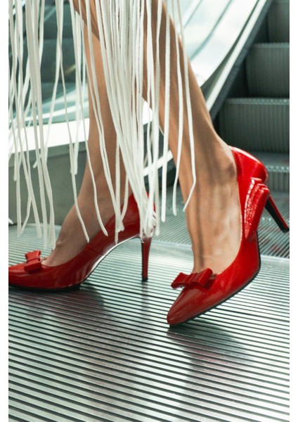 Kadın Uçan Ayakkabı