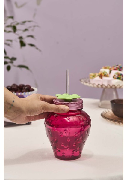 Kırmızı Çilek Şeffaf Pipetli 750 ml Su Şişesi, Şık ve Kullanışlı Tasarım fiyatları