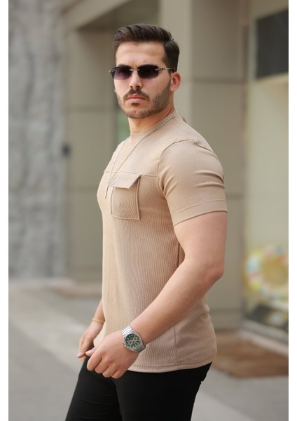 Erkek Cepli Kolyeli Kısa Kollu Örme Kumaş Tişört fiyatları