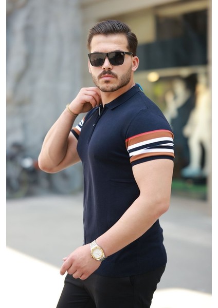 Erkek Fermuar Yakalı Kolları Desenli Kısa Kollu Tişört fiyatları