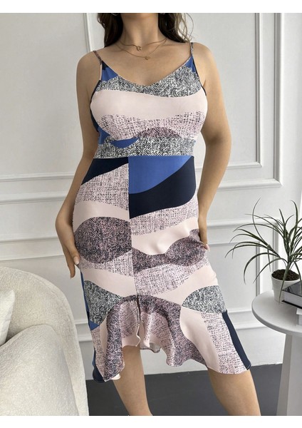 Kadın V Yaka Askılı Eteği Volanlı Yırtmaç Detay Desenli Dalgıç Büyük Beden Elbise modelleri