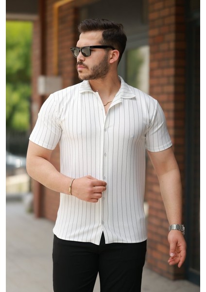 Erkek Kısa Kollu Çizgili Gömlek