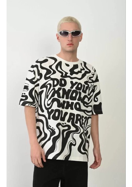 Unisex Baskılı Bisiklet Yaka Oversize T-Shirt - Beyaz fırsatları