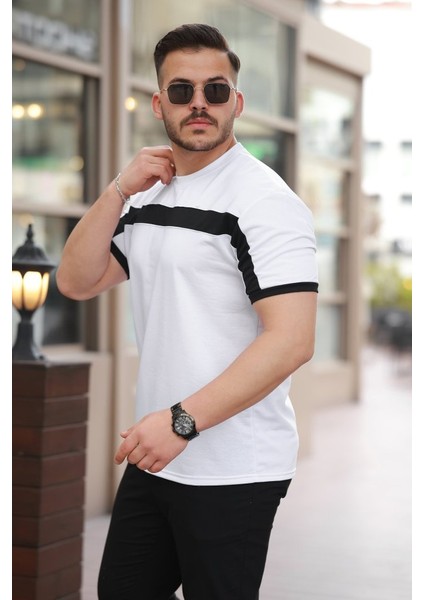 Erkek Şerit Detaylı Kısa Kollu T-Shirt fiyatları