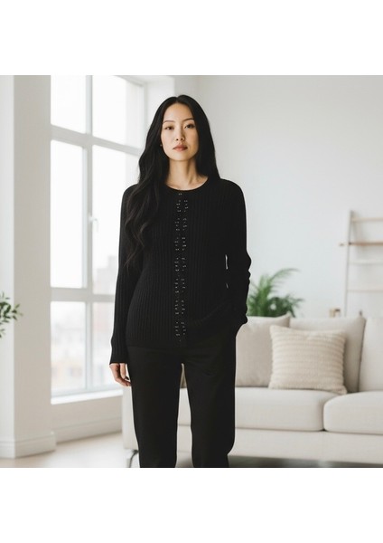 Kadın Önü Taşlı Kendinden Desenli Sıfır Yaka Bluz