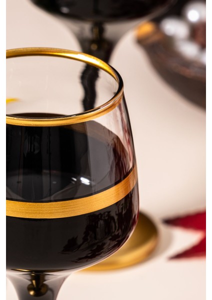 6'lı Ayaklı Cam Su Bardağı Seti, Şık ve Zarif Tasarım modelleri