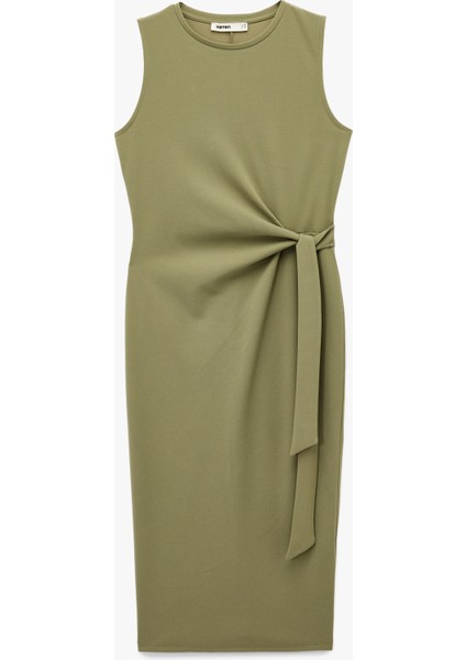 Krep Kumaş Bisiklet Yaka Kolsuz Bağlama Detaylı Midi Boy Kalem Elbise