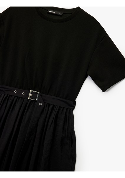 Rahat Kalıp Krep Kumaş Kısa Kollu Bisiklet Yaka Kemerli Kloş Uzun Elbise modelleri