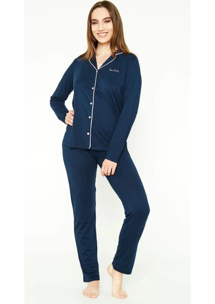 Kadın Lacivert Modal & Pamuklu, Uzun Kollu, Önden Düğmeli, Kadın Pijama Takımı 1 Çift Çorap Hediye
