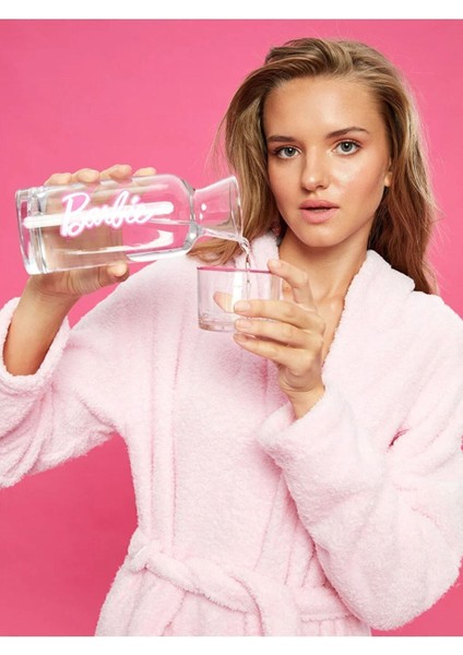 Beyaz 700 ml Cam Sürahi, Barbie Baskılı, Kapaklı, Şık ve Fonksiyonel Tasarım