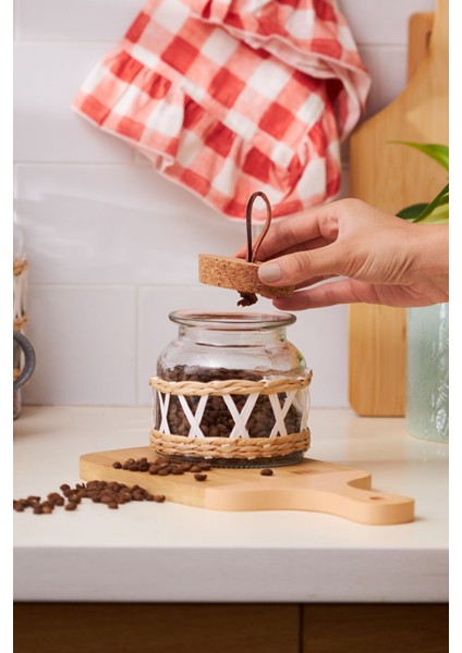 Beyaz 600 ml Saklama Kabı, Pratik ve Şık Mutfak Gereçleri fiyatları