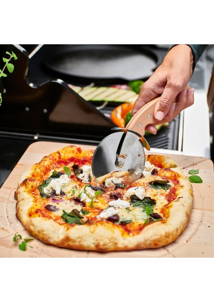 22 cm Paslanmaz Çelik Pizza ve Börek Kesici, Kayın Saplı, Şık ve Dayanıklı Bıçak fırsatları