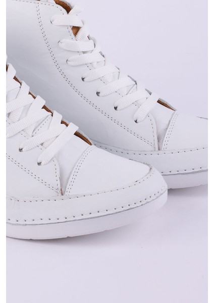 Hakiki Deri Günlük Kadın Bot 25KHMS8260B fırsatları