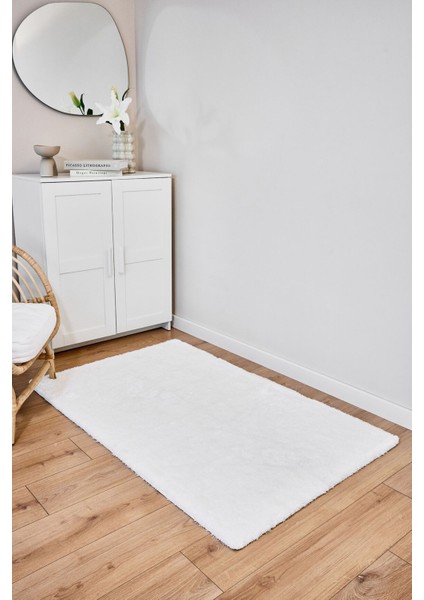 Vega Beyaz - Yıkanabilir Peluş Halı | Kaymaz Süet Taban