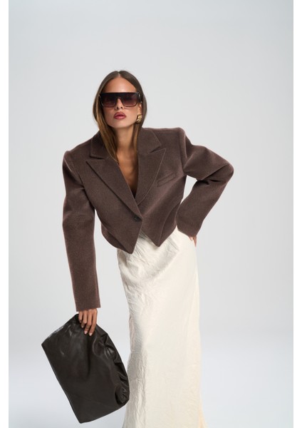 Teya Kahve Üçgen Detay Crop Ceket