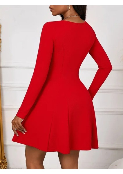 Eyesof Kadın Uzun Kollu Kare Yakalı Mini Ithal Krep Elbise fırsatları