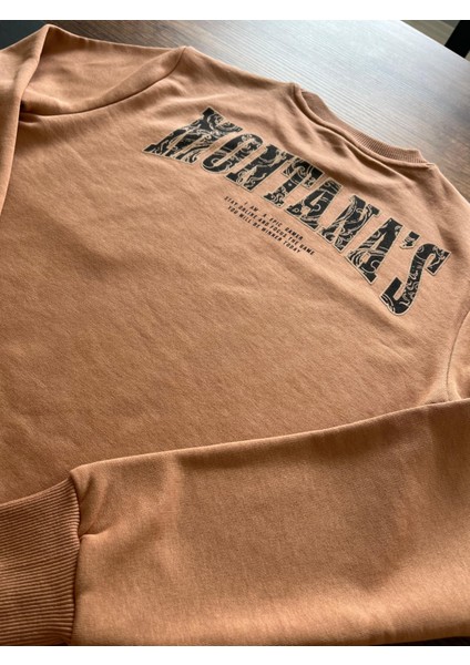 Rahat Kesim Montana’s Yazılı Sweatshirt – Unisex Karamel modelleri