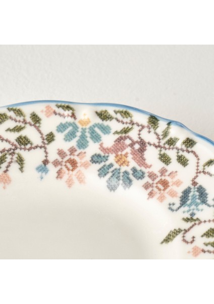 Vintage Porselen Bordürlü Kayık Tabak 20 Cm, Şık ve Zarif Mutfak Dekoru fiyatları