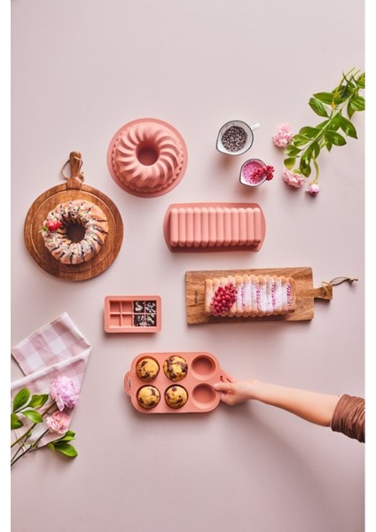 Pembe Baton Kek Kalıbı, Pratik ve Şık Mutfak Gereciği modelleri