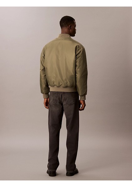 Calvın Kleın Erkek Marka Logolu Şık Görünüşlü Kış Kullanımına Uygun Yeşil Mont LV04RC526G Ldy fırsatları