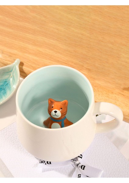 Sevimli Kedi Figürlü 3D Porselen Kupa 350 Ml, Eğlenceli ve Şık Tasarım