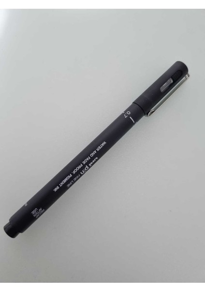 Çizim Kalemi Akrilik Uçlu Fine Line Pin 0.7 mm Siyah (1 Adet) fiyatları