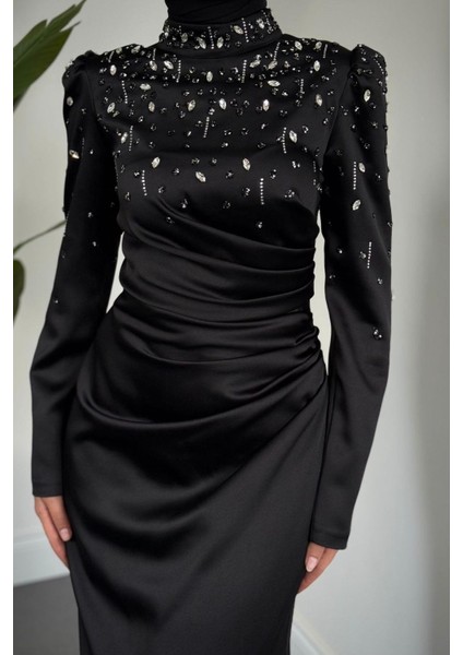 Wanda Saten Taşlı Balık Abiye Siyah modelleri