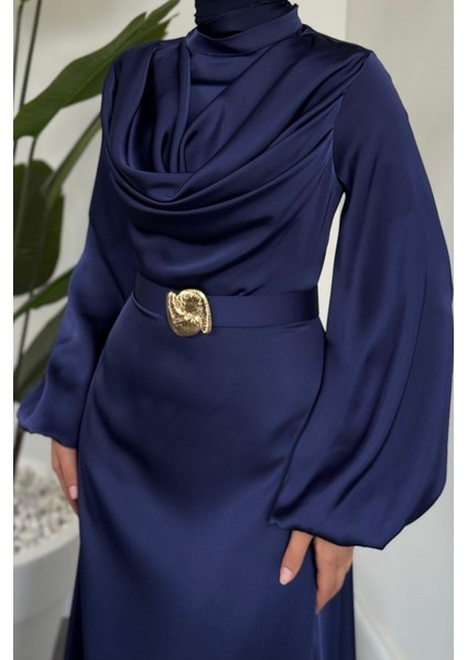 Merryna Kemerli Kuyruklu Saten Abiye Lacivert fırsatları