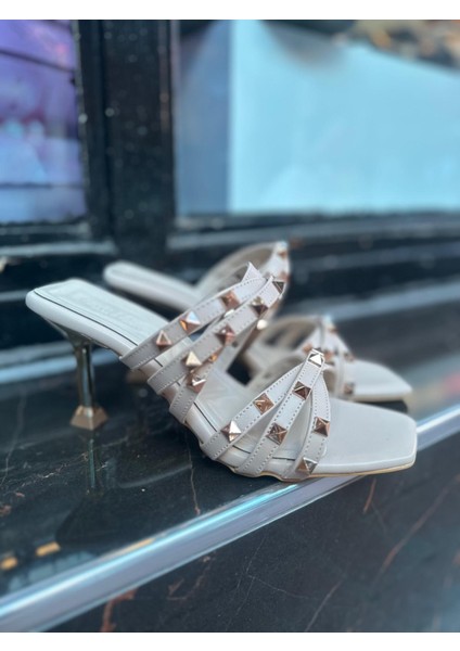 Kadın Troklu Terlik