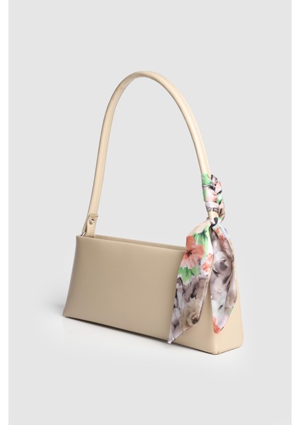 Lagraccio Paris Kadın Saza Fular Detaylı Baget Çanta Vizon