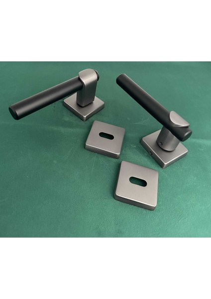 Apollo Mat Skoç Füme Siyah Lüx Kare Rozetli Zamak Oda Kapı Kolu 1 Takım fırsatları